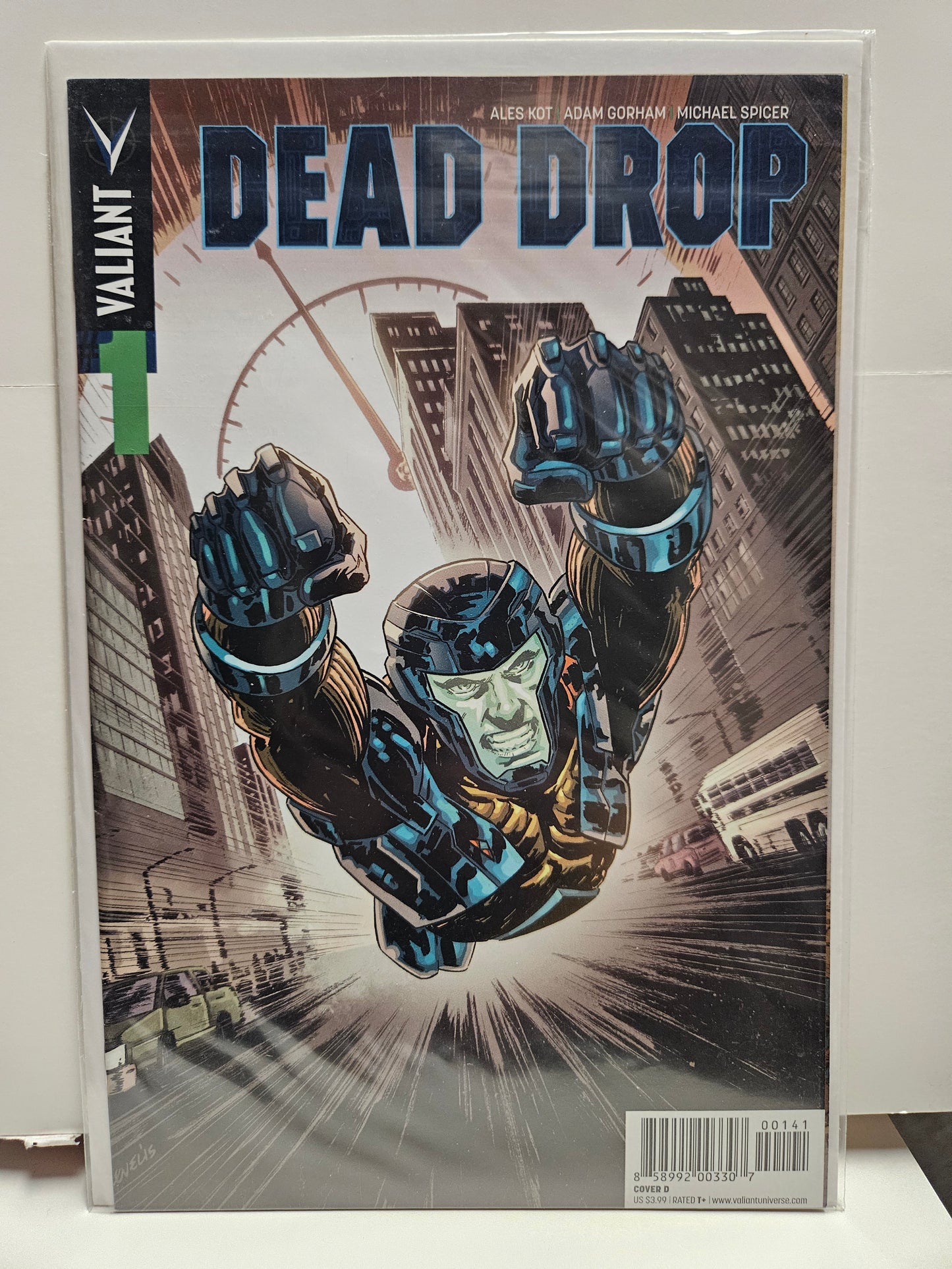 Dead Drop #1 Brian Level Variant 2015 VALIANT