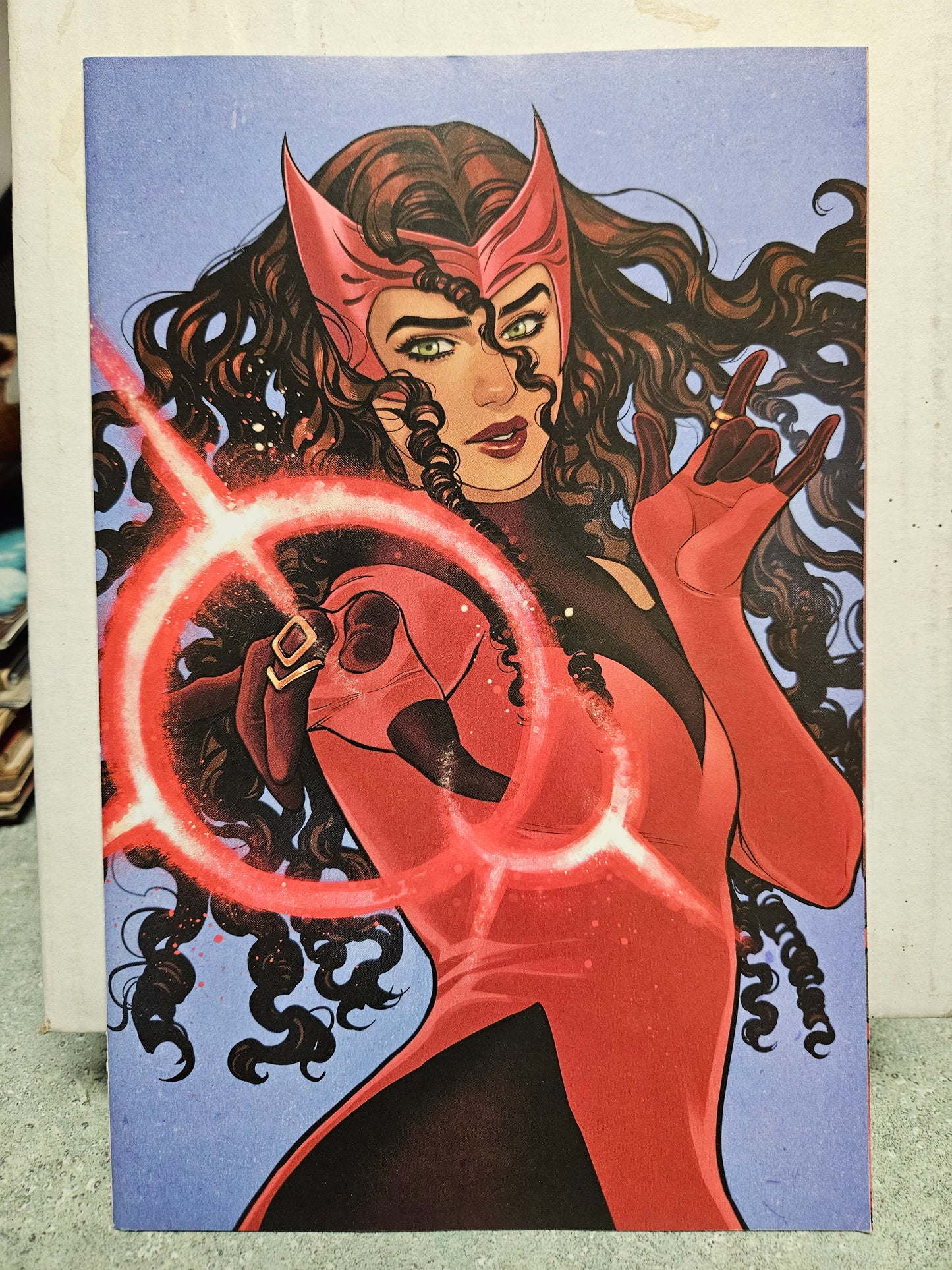 Scarlet Witch #1 Variant Edition NYCC 2024 Retailer Exclusive 1:25 Russel Dauterman NEAR MINT